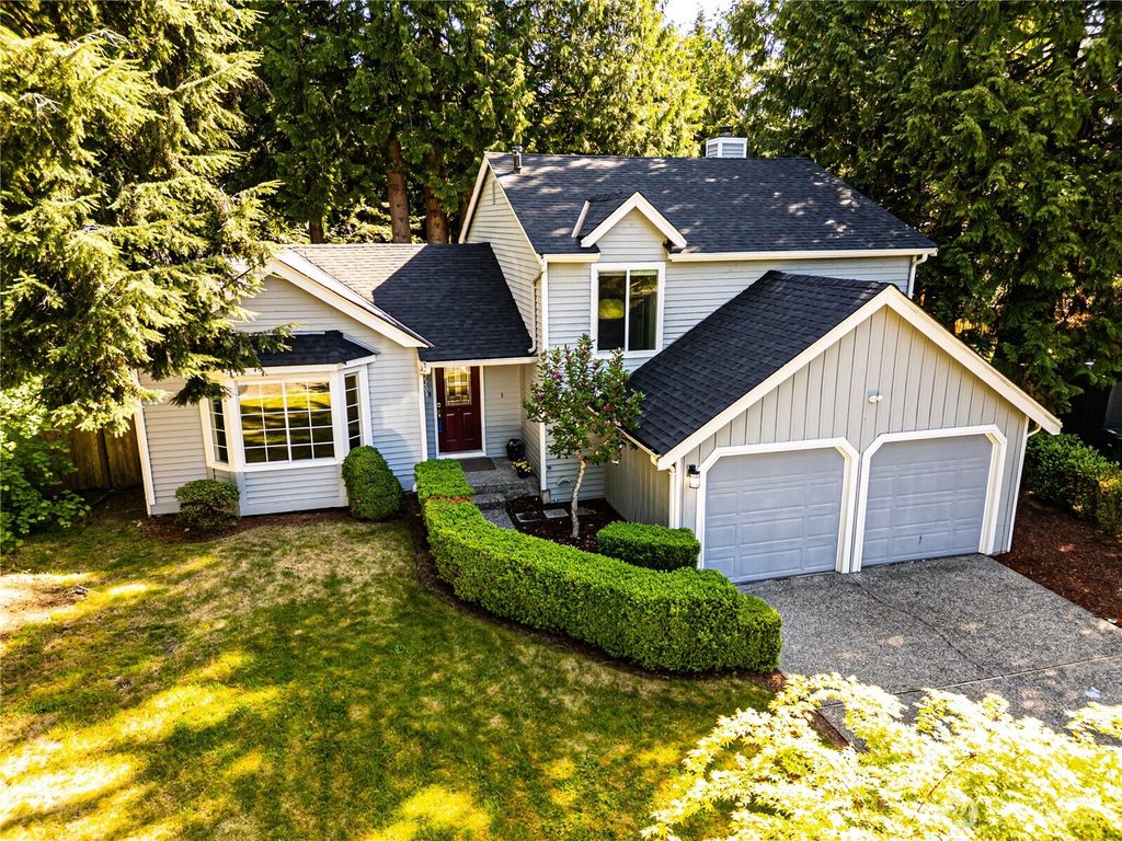 Photo of 22039 NE 15th Street, Sammamish, WA 98074 (MLS # 2518779)