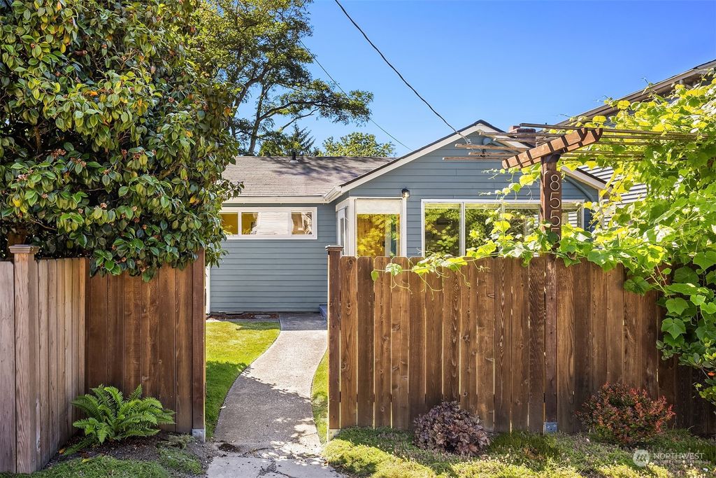 Photo of 8555 17th Avenue NW, Seattle, WA 98117 (MLS # 2258737)