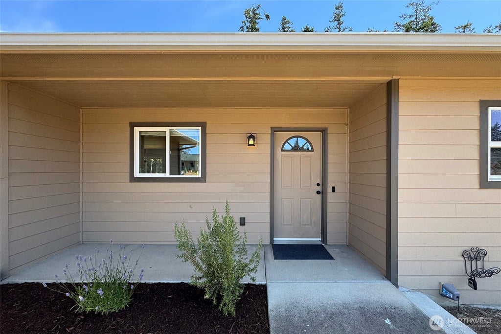 Photo of 1427 W Pendley Court, Port Angeles, WA 98363 (MLS # 2555324)