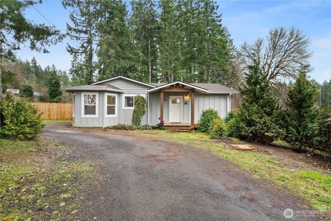 Photo of 381 E Island Lake Drive, Shelton, WA 98584 (MLS # 2486508)