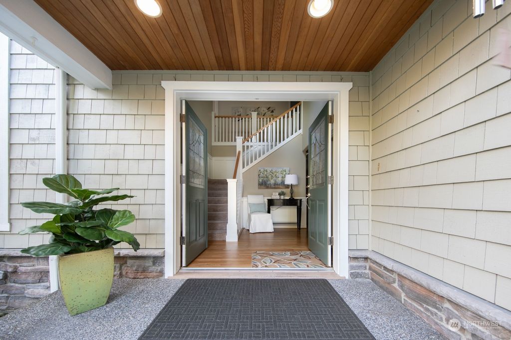 Photo of 805 NW 205th Street, Shoreline, WA 98177 (MLS # 2197067)