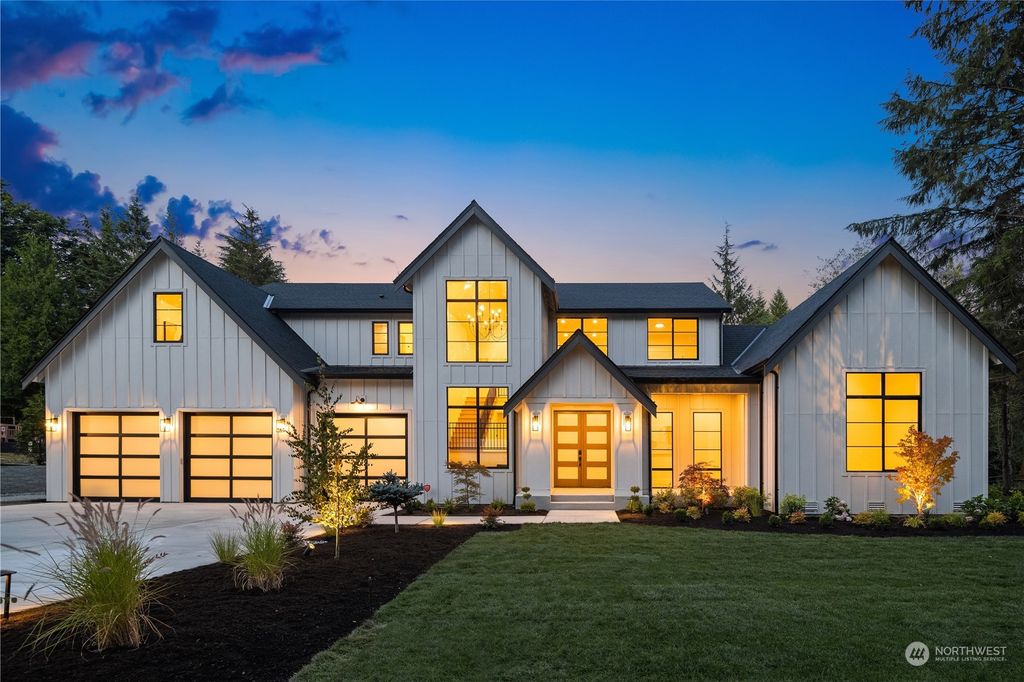 Photo of 10292 348th Avenue SE, Snoqualmie, WA 98065 (MLS # 2156829)