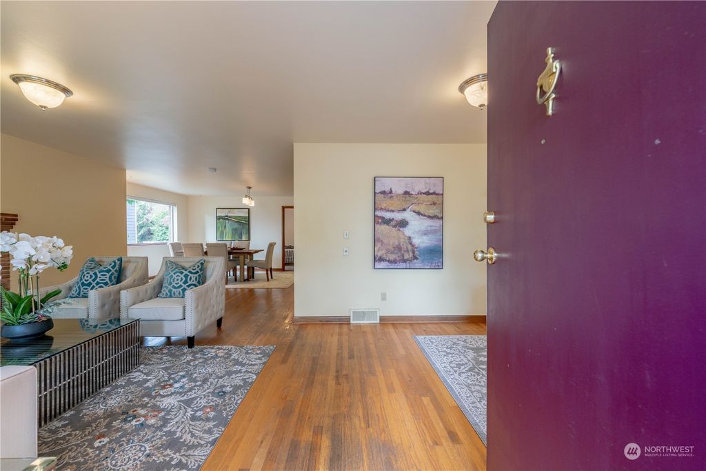 Photo of 6757 26th Avenue NW, Seattle, WA 98117 (MLS # 2295021)