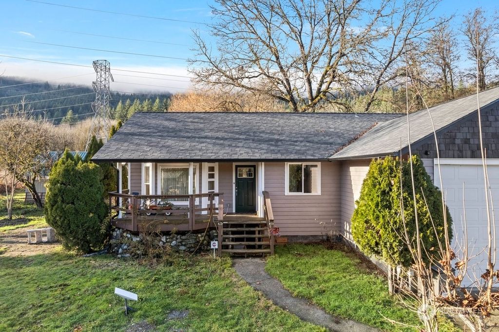 Photo of 22604 State Rte 530, Darrington, WA 98241 (MLS # 2184059)