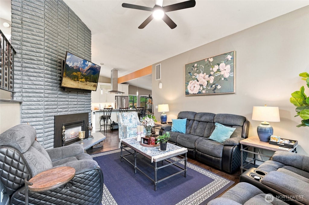Photo of 21207 S 97th Place, Kent, WA 98031 (MLS # 2561498)