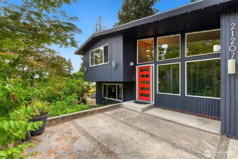 Photo of 21207 S 97th Place, Kent, WA 98031 (MLS # 2561498)