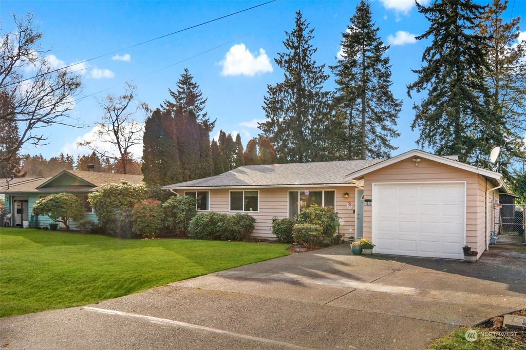 Photo of 28715 14th Avenue S, Federal Way, WA 98003 (MLS # 2035449)