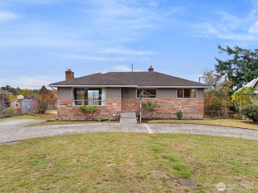 Photo of 2823 S Othello Street, Seattle, WA 98108 (MLS # 2438683)