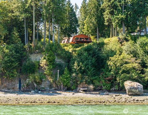 681 Bachelor Road Sequim WA 98382