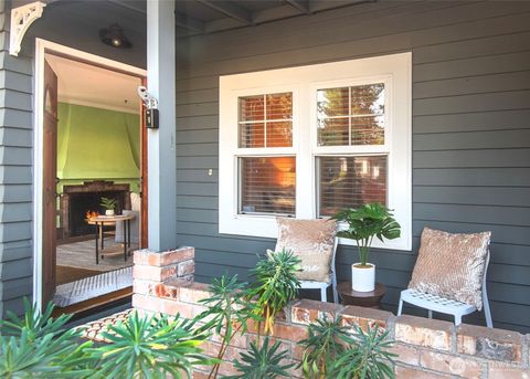 Photo of 14329 23rd Place NE, Seattle, WA 98125 (MLS # 2440597)