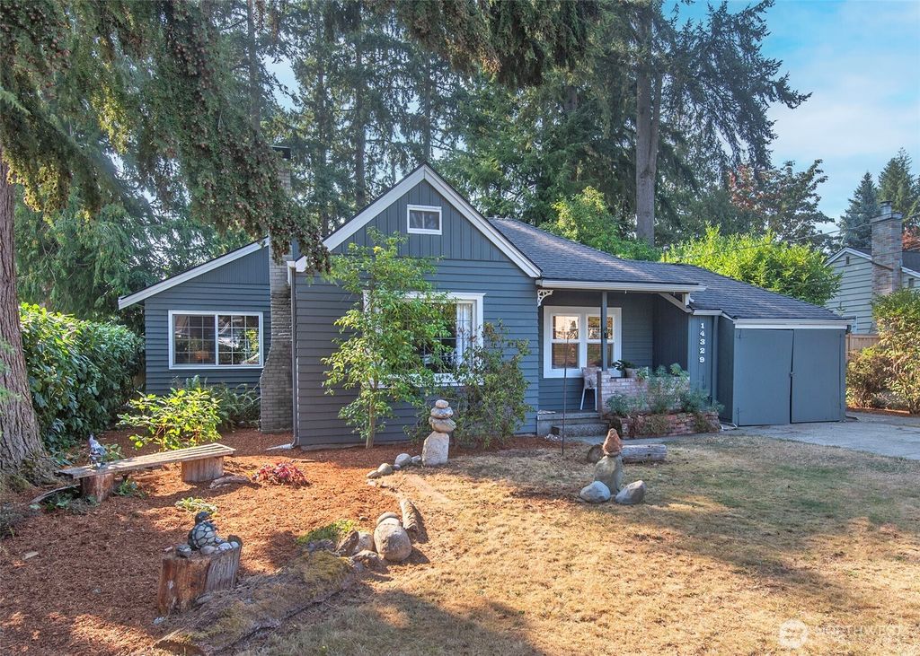 Photo of 14329 23rd Place NE, Seattle, WA 98125 (MLS # 2440597)