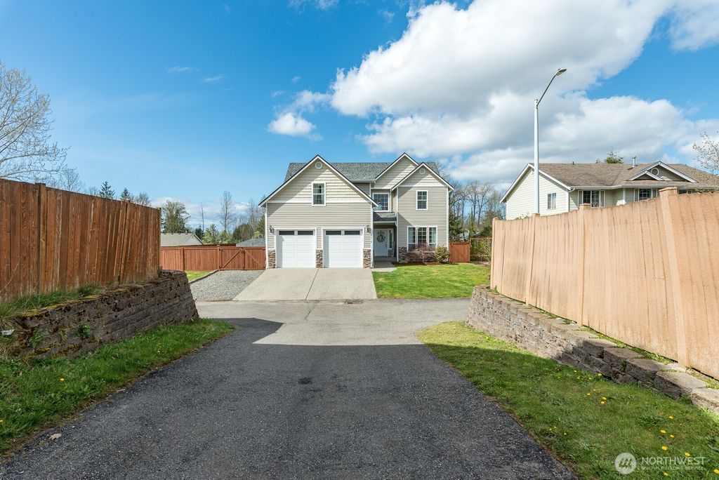 Photo of 6218 80th Avenue NE, Marysville, WA 98270 (MLS # 2502925)