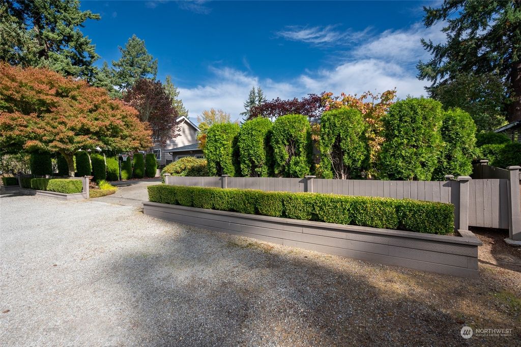 Photo of 14970 22nd Avenue SW, Burien, WA 98166 (MLS # 2172486)