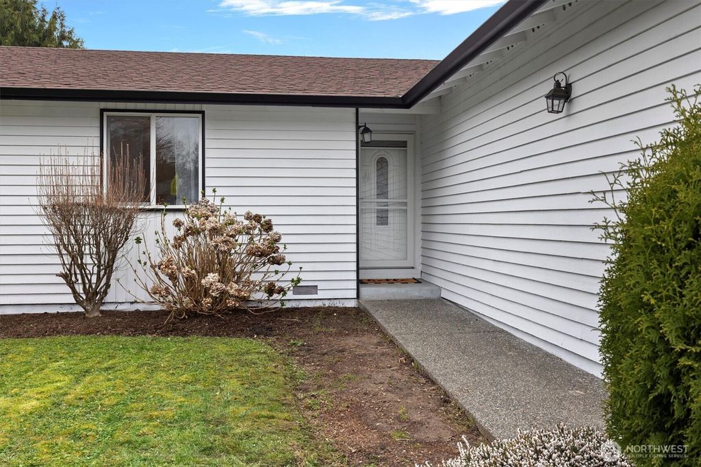Photo of 6980 60th Drive NE, Marysville, WA 98270 (MLS # 2342955)