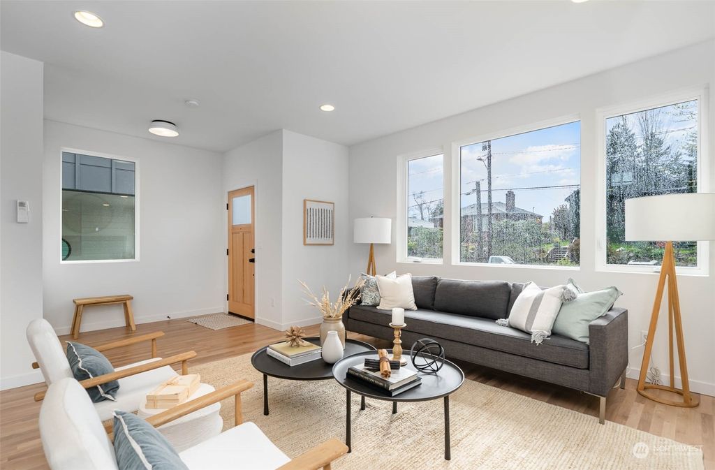 Photo of 7714 30th Avenue NW, Seattle, WA 98117 (MLS # 2162157)