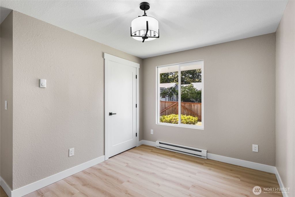 listing image 9363166102049136097