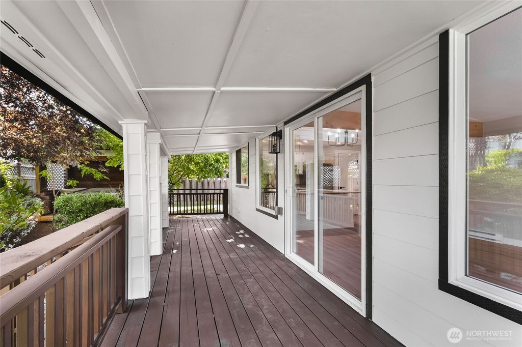 listing image 9361018294869286870