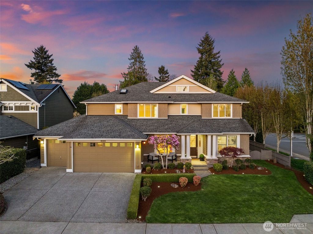 Photo of 202 Chelan Court NE, Renton, WA 98059 (MLS # 2364855)