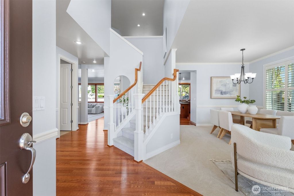 Photo of 202 Chelan Court NE, Renton, WA 98059 (MLS # 2364855)