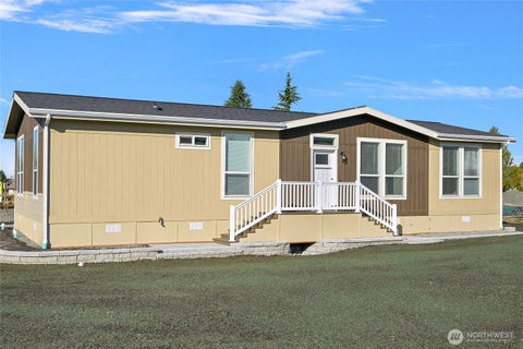 Photo of 1120 S 25th Street #99, Mount Vernon, WA 98274 (MLS # 2472768)
