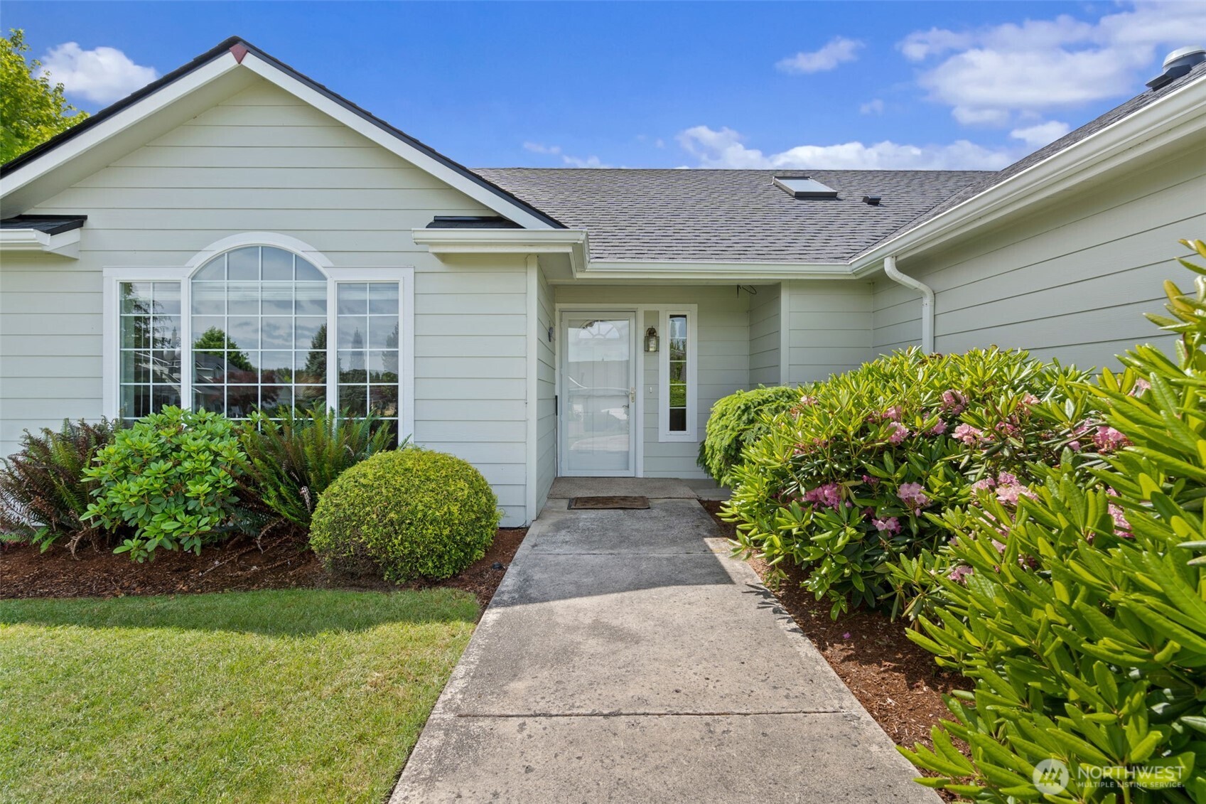 2816 Colonial Drive