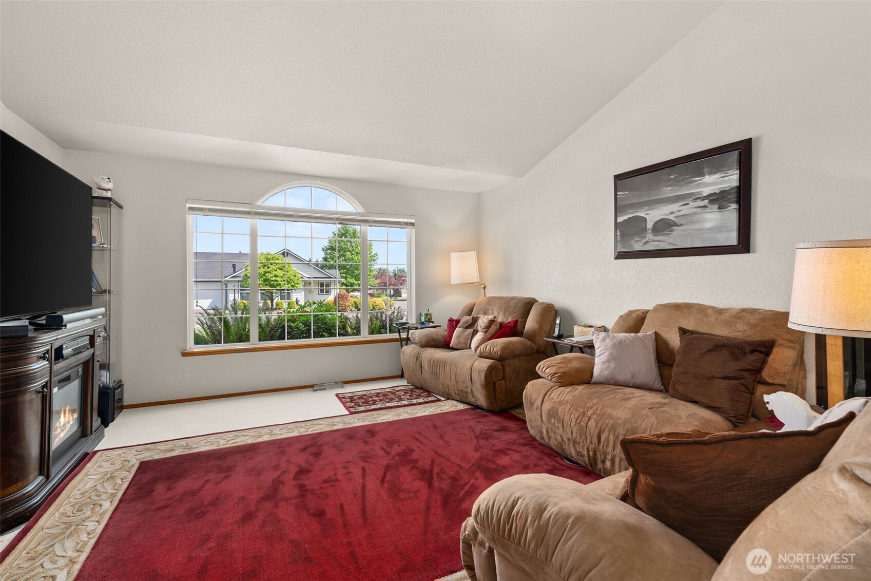 2816 Colonial Drive
