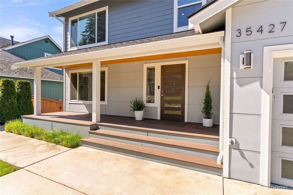 Photo of 35427 26th Avenue S, Federal Way, WA 98003 (MLS # 2505164)