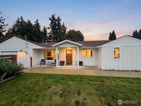 Photo of 4716 16th Avenue SE, Lacey, WA 98503 (MLS # 2589758)