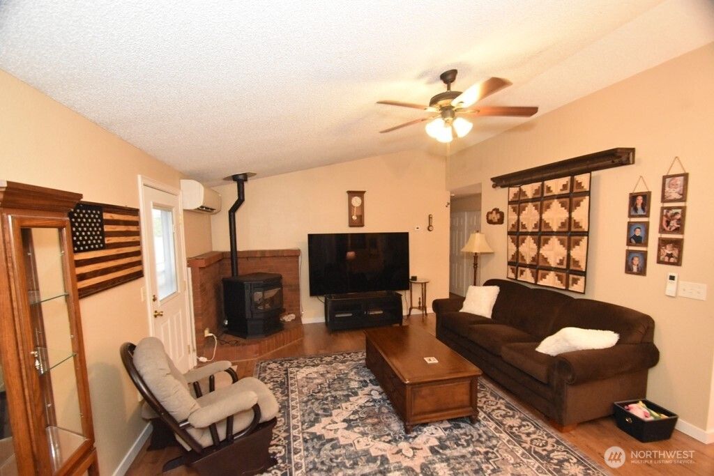 Photo of 5315 119th Place NE, Marysville, WA 98271 (MLS # 2482289)