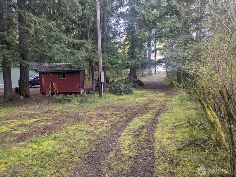 484 Cannon Road Packwood WA 98361