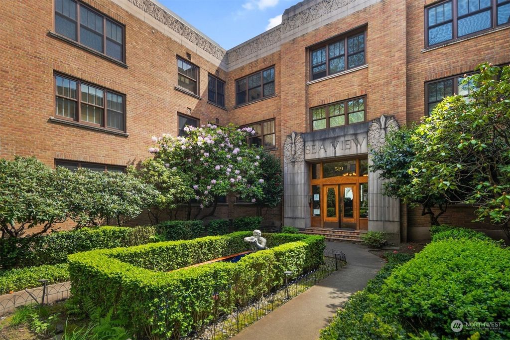 Photo of 519 W Roy Street #312, Seattle, WA 98119 (MLS # 2228862)