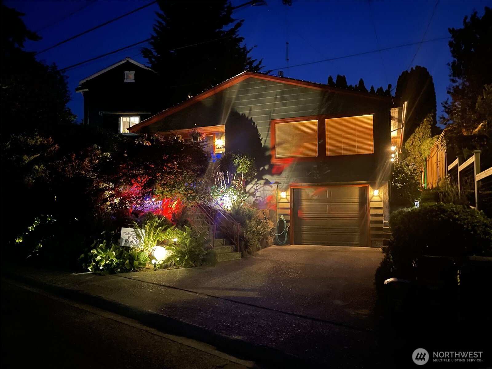 7139 Wright Avenue SW