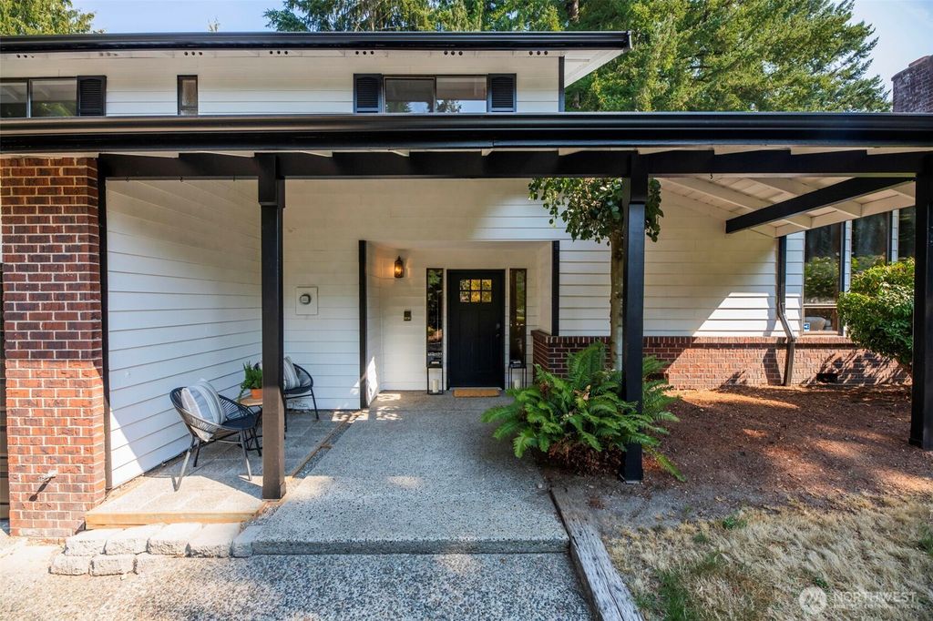 Photo of 3016 151st Place SE, Mill Creek, WA 98012 (MLS # 2429549)