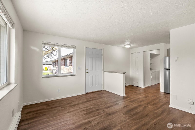1332 W Garland Avenue