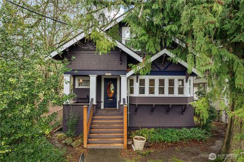 4616 Meridian Avenue N Seattle WA 98103