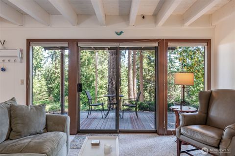 261 Sailview Drive 1 Port Townsend WA 98368