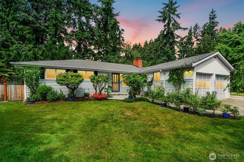 Photo of 22508 72nd Place W, Edmonds, WA 98026 (MLS # 2378250)