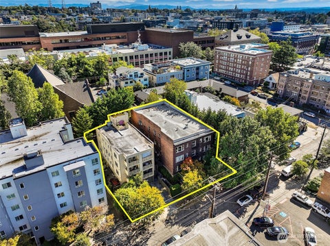 Photo of 1716 Boylston Avenue, Seattle, WA 98122 (MLS # 2588753)