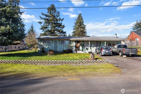 Photo of 721 134th Street S, Tacoma, WA 98444 (MLS # 2486261)