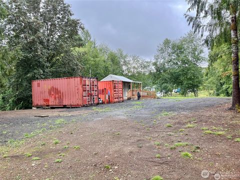 21 W Prairie Loop Road Elma WA 98541