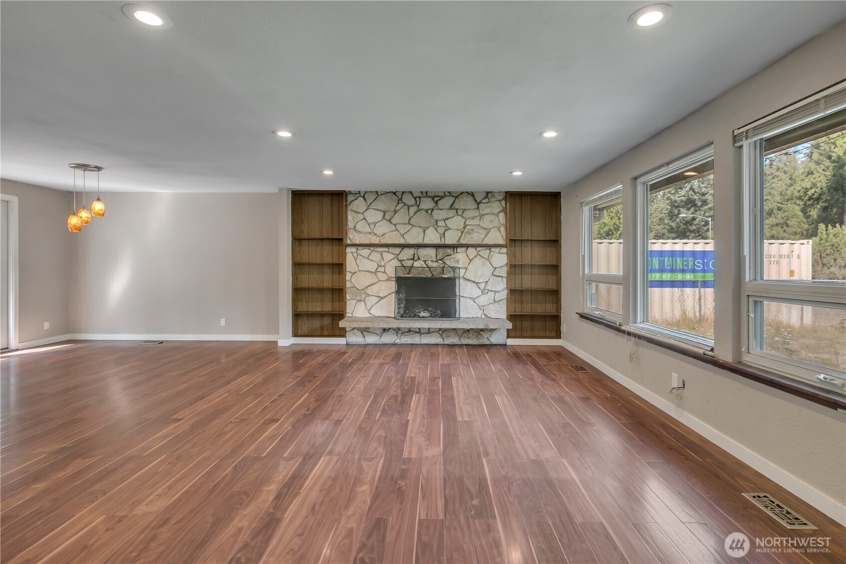 5856 190th Avenue Ct E