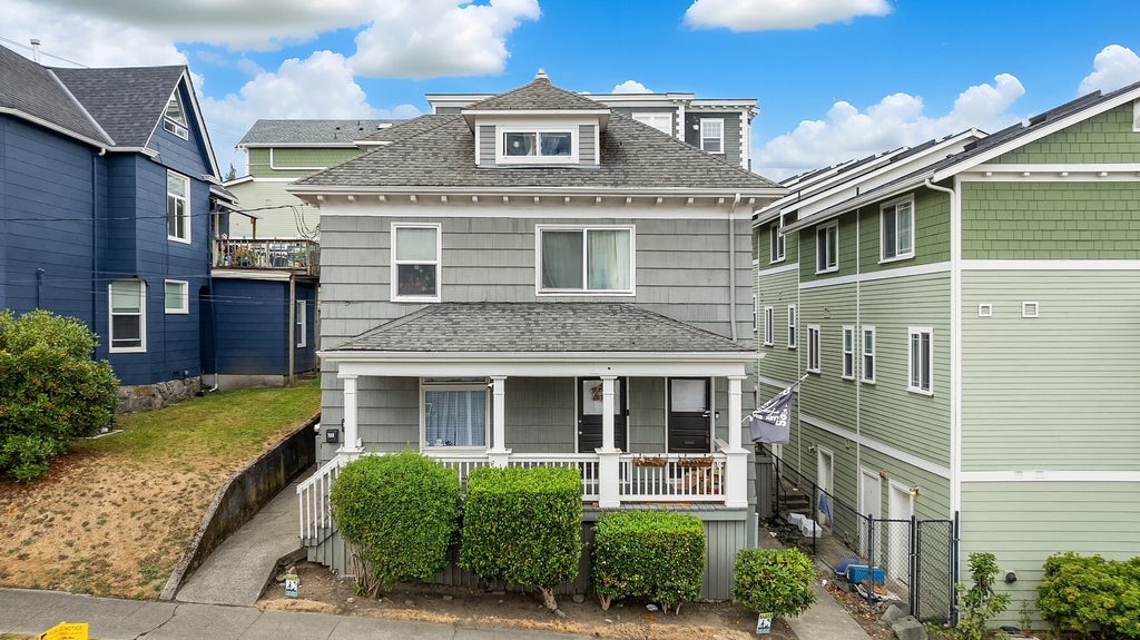 Photo of 705 N 2nd St ST, Tacoma, WA 98403 (MLS # 2599745)