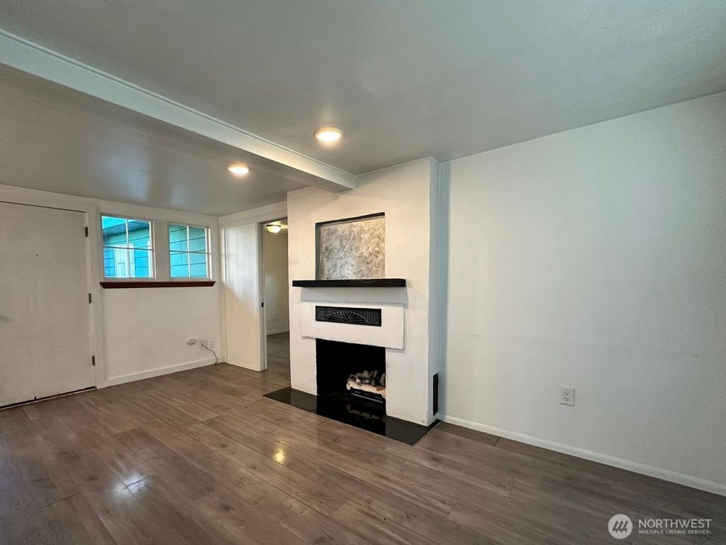 Photo of 12514 Naomilawn Dr SW Dr, Lakewood, WA 98498 (MLS # 2463115)