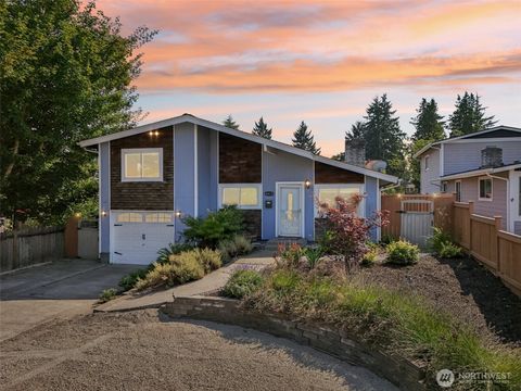 Photo of 4612 N 21st Street, Tacoma, WA 98406 (MLS # 2425998)