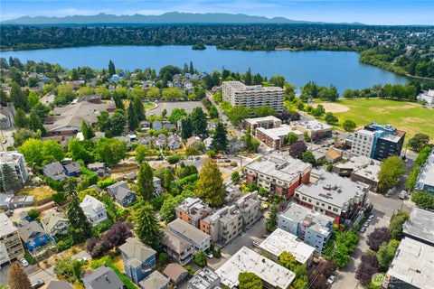 Photo of 6540 B Latona Avenue NE, Seattle, WA 98115 (MLS # 2558133)
