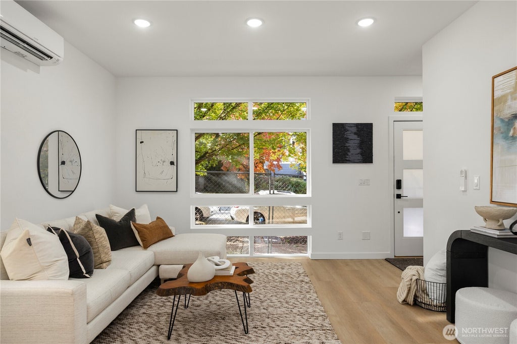 Photo of 6540 B Latona Avenue NE, Seattle, WA 98115 (MLS # 2558133)