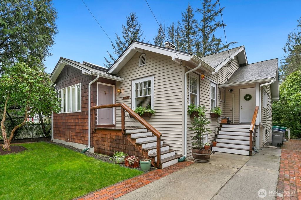 Photo of 39701 SE Walnut Street, Snoqualmie, WA 98065 (MLS # 2354755)