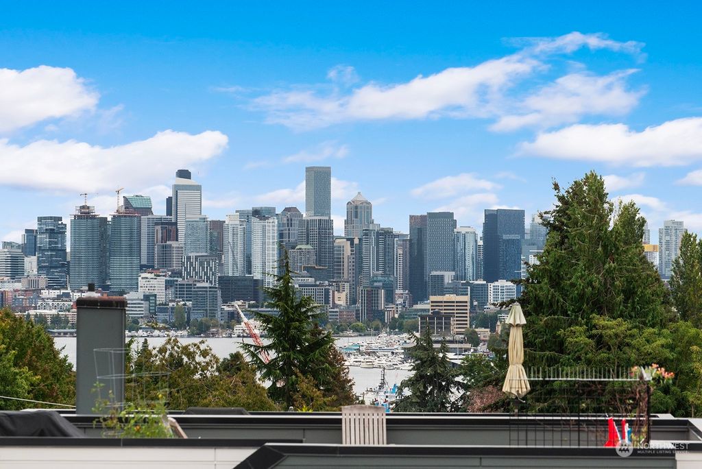 Photo of 3823 Ashworth Avenue N #B, Seattle, WA 98103 (MLS # 2292279)