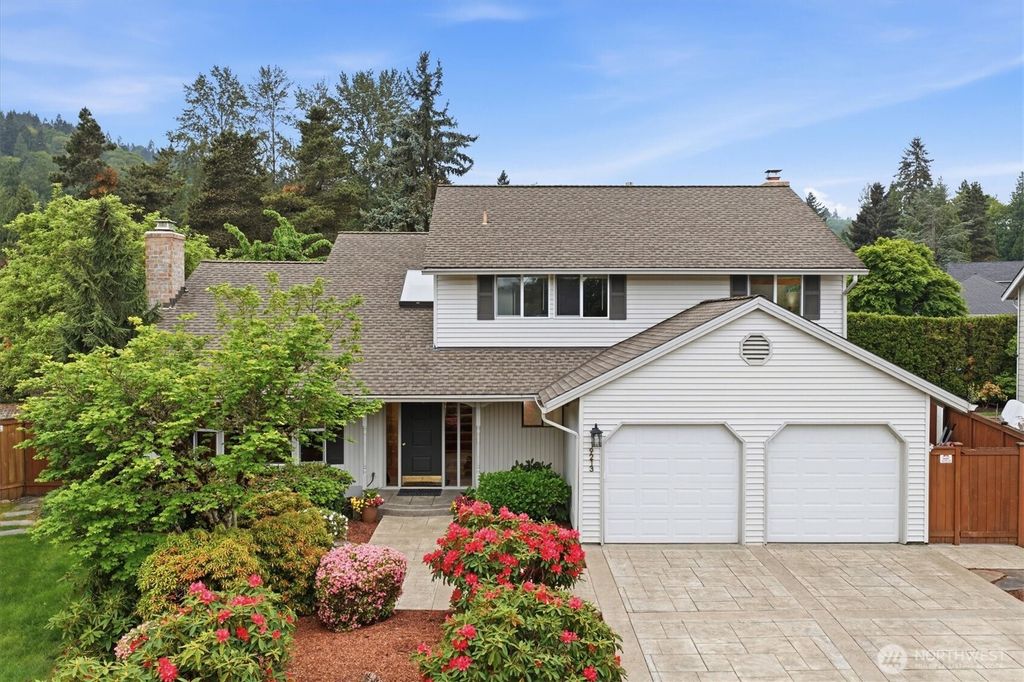 Photo of 19213 SE 46th Place, Issaquah, WA 98027 (MLS # 2520363)