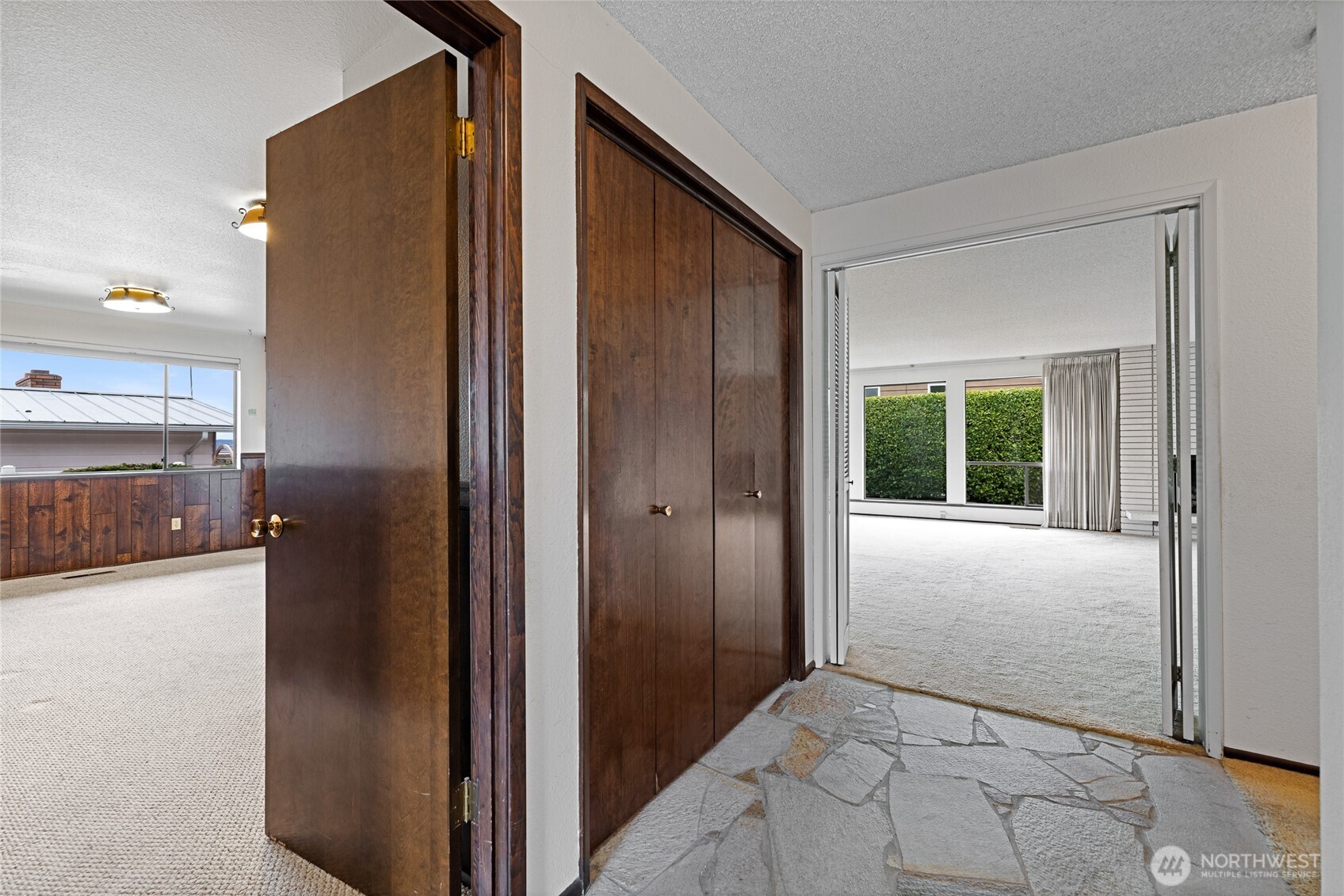 2321 Vista View Drive